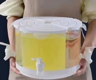 5,5 л 4 в 1, большой объем, четыре отсека, холодный чайник