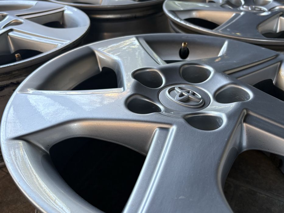Оригинални джанти Toyota Auris / Тойота 15" 5х114.3