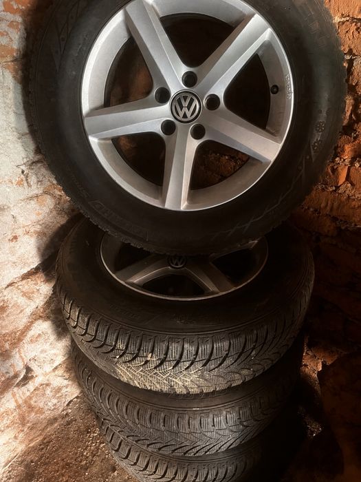 Set 4 jante aluminiu R16 cu anvelope M+S  215/65 R16