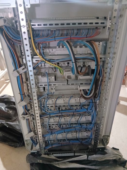 Vand panou electric industrial
