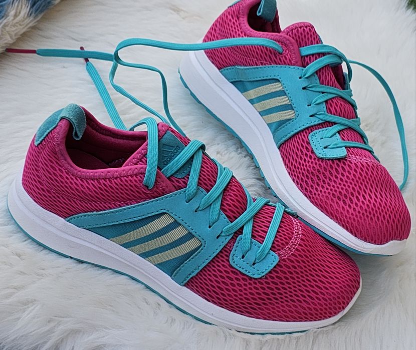 Adidas Duramo оригинални дамски сникърси 36 2/3 номер