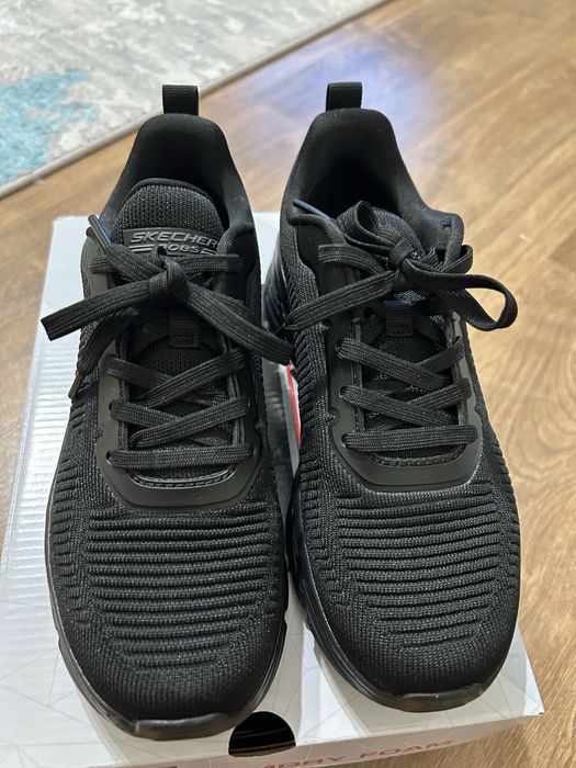 Adidasi Skechers marimea 36, purtati o singura data