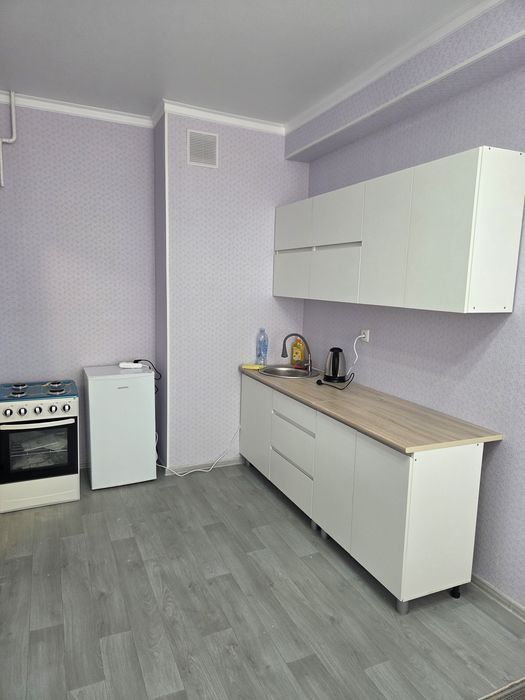 Посуточно сдам 1 ком. квартиру.