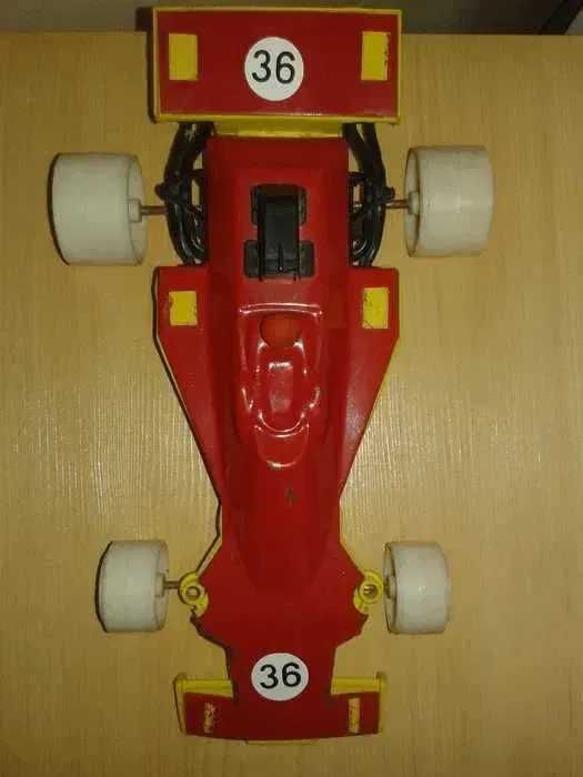 Masinuta model Formula 1 perioada comunista