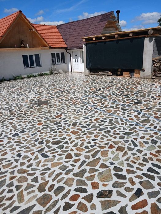Vând și montez piatra naturala ideal pt pavaj premium tel 0733 712 397
