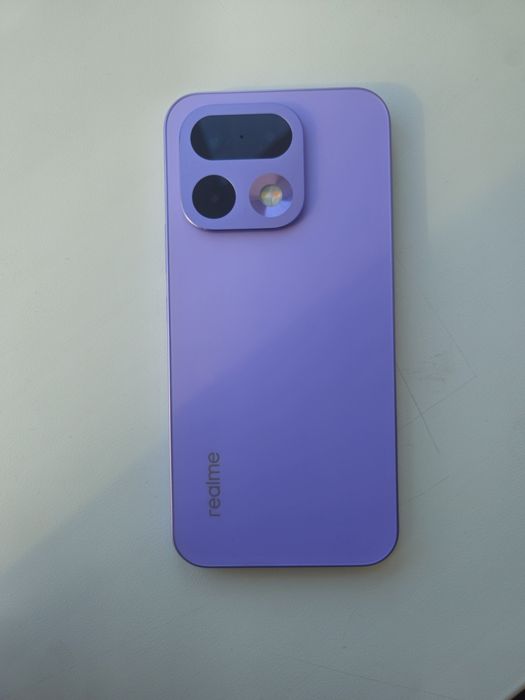 Realme 16 pro фиолетовый