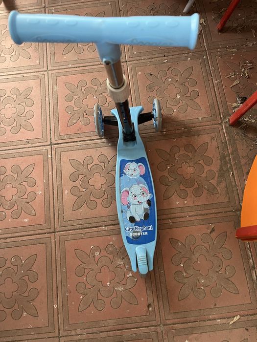 Продам самакат.  ‘. ‘’’