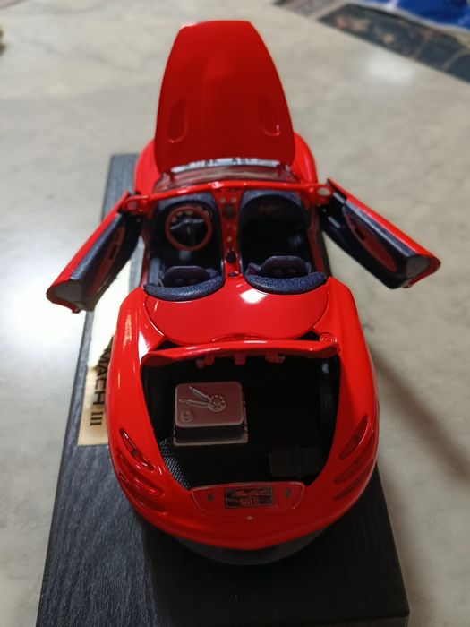 Колекционерска количка размер 1/18