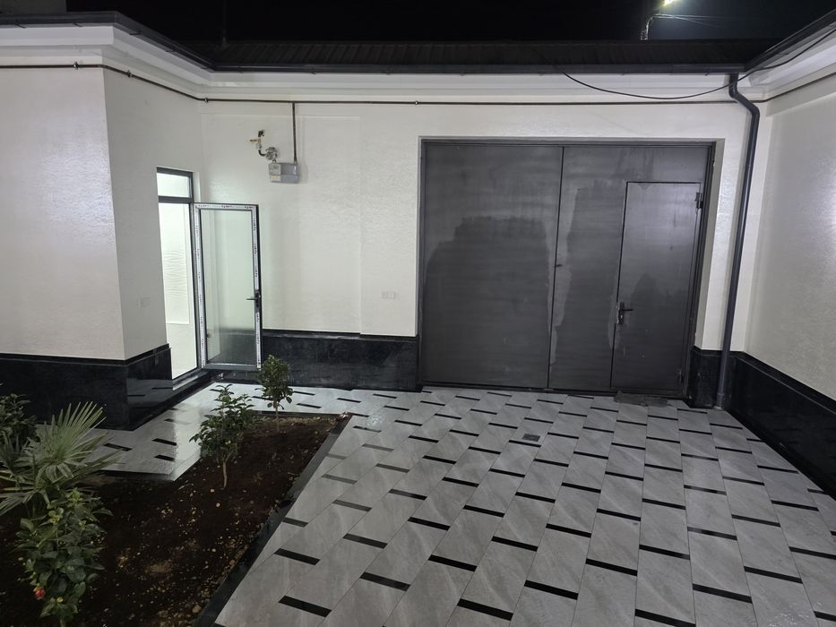 Nazarbekda uy sotiladi