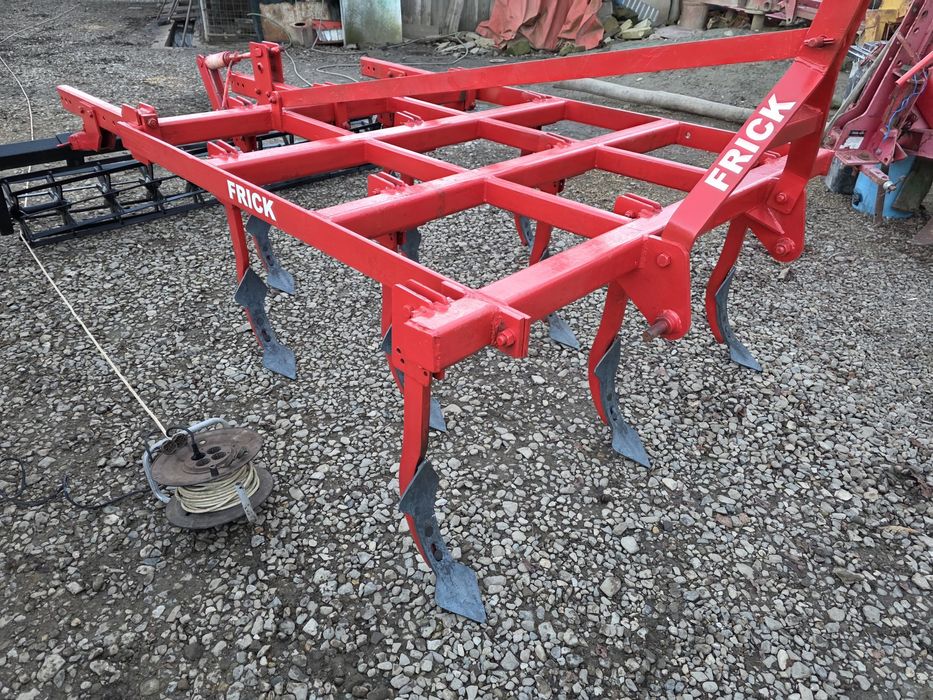 Scarificator Gruber Cultivator 2.2m metri