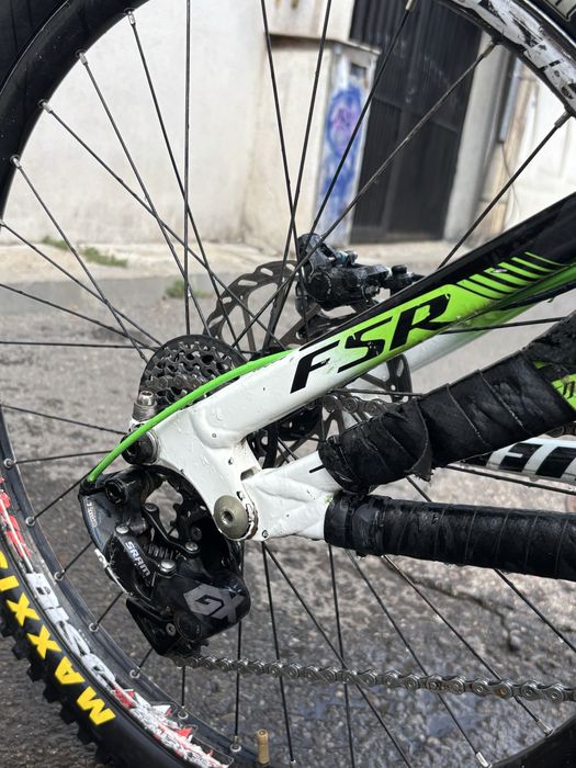 Vand specialized demo 8 custom