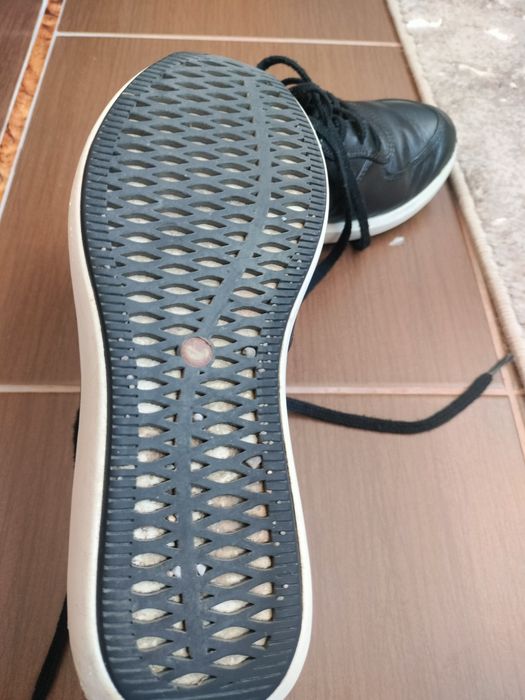 Clarks premium, piele naturală