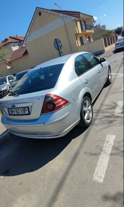 FORD Mondeo 2005 — imagine 2