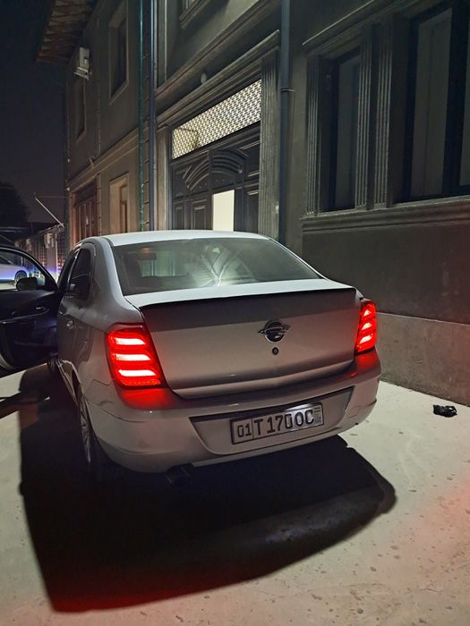 cobalt 2014 sotiladi