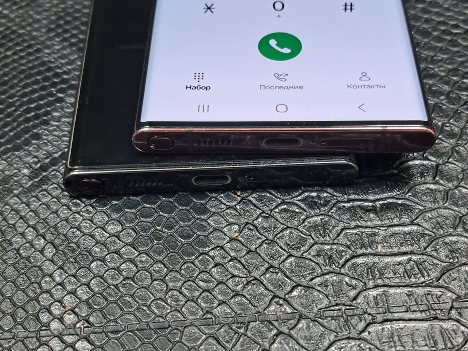 Samsung S22 Ultra xotirasi 12/256GB