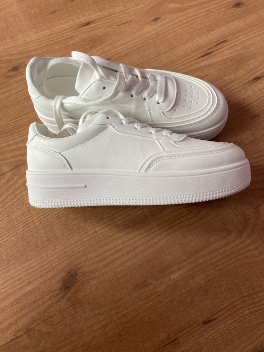 Дамски маратонки