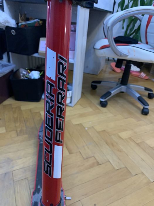 Тротипетка ФЕРАРИ