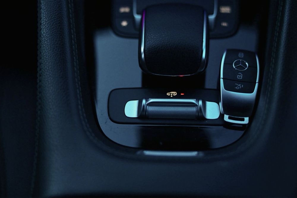 Mercedes Benz GLE 350 DE 4matic AMG line 2021 FARA SCHIMBURI 0 Daune