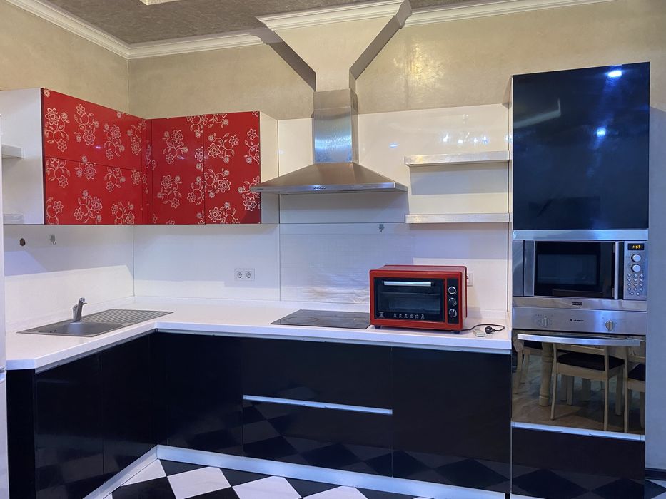 Кухонный гарнитур