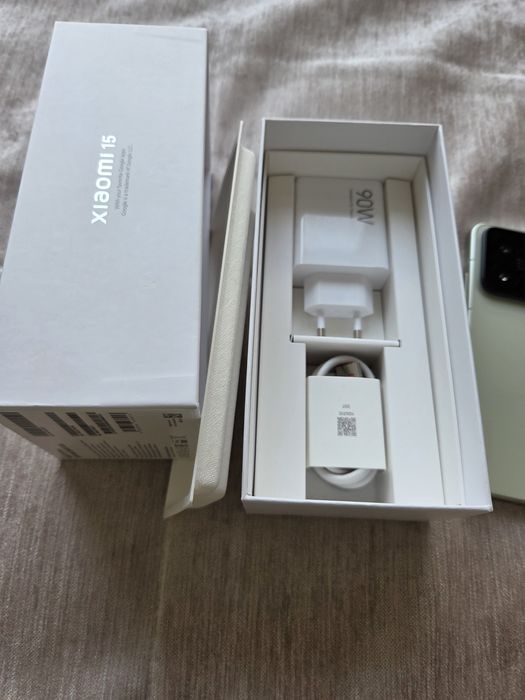 Xiaomi 15 12/256gb