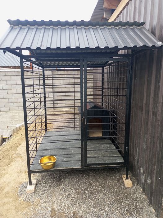 Продам собачью клетку