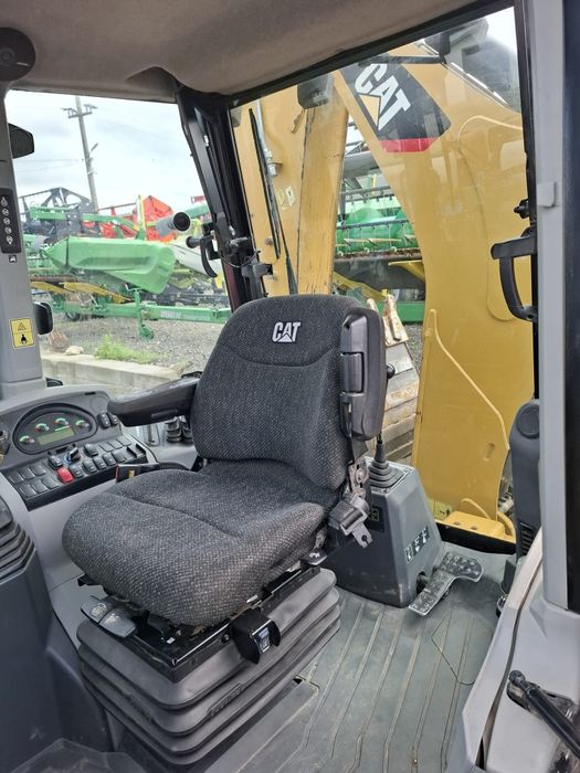 Buldoexcavator Caterpillar 428F