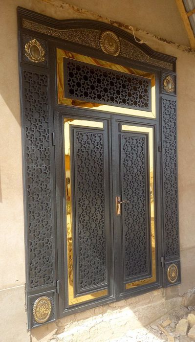 Temir eshik va naveslar