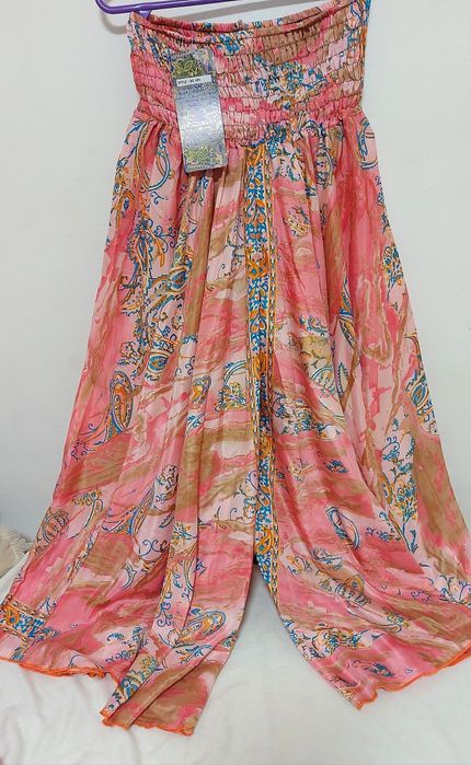 Haine pentru gravida si maternitate