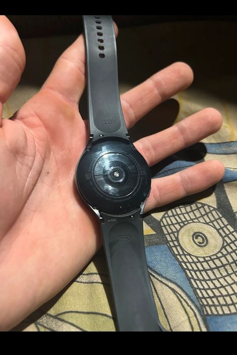 Vând Samsung watch 4 44mm perfect