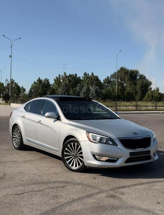 Передняя дверь KIA K7