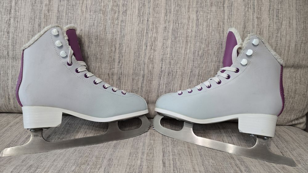 Patine dama Hudora marime 35