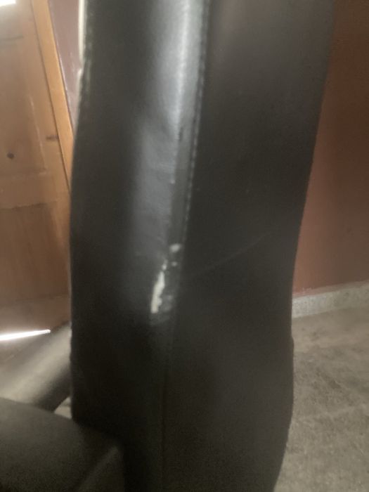 4 броя кожени стола