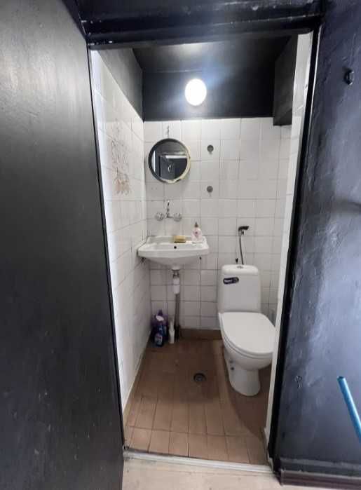 Дава се под наем Ателие в София, Център - 22 кв.м за 225 € - Снимка #4