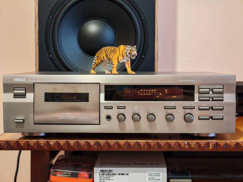 Yamaha KX-393. Tape deck superb. Sunet top. Ca nou. Preț fix !