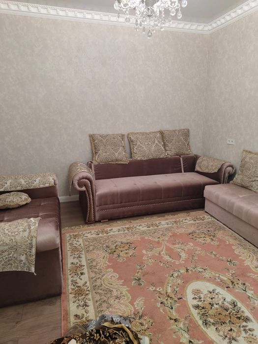 Диван тройка в отличном состояний