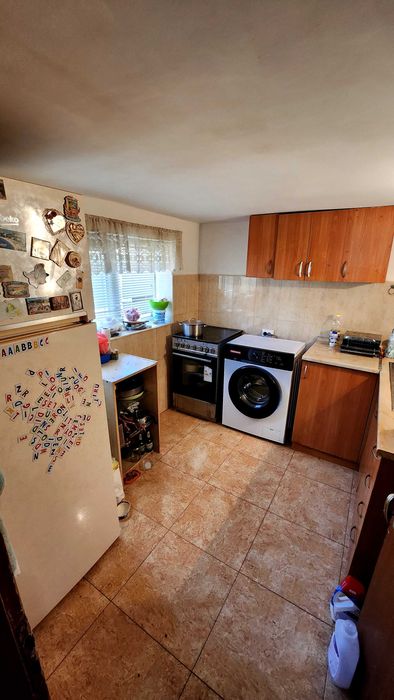 Продава се Къща в Карнобат - 122 кв.м за 774 €/кв.м - Снимка #4