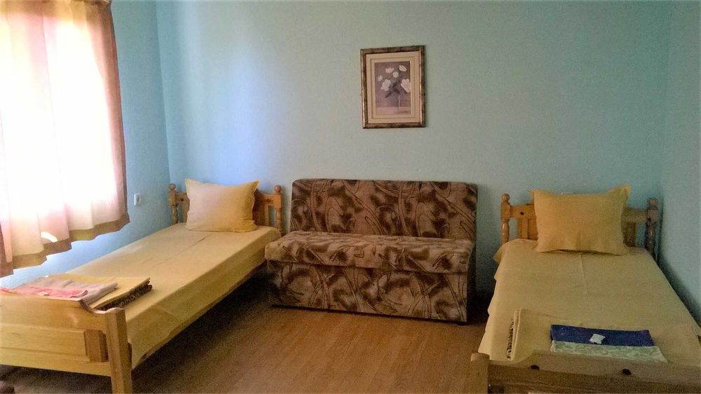 Продава се Хотел в Тополовград - 341 кв.м за 235 €/кв.м - Снимка #12
