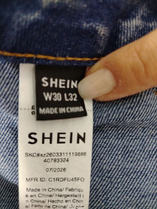Blugi din denim damă