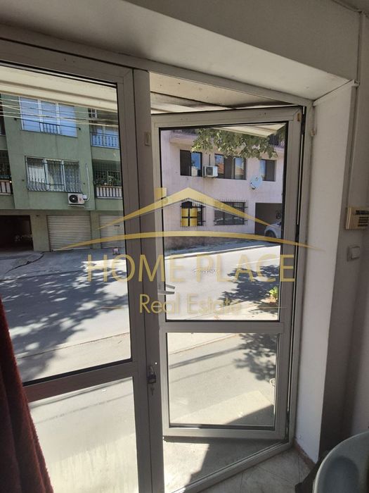 Партерен магазин в Цветен квартал