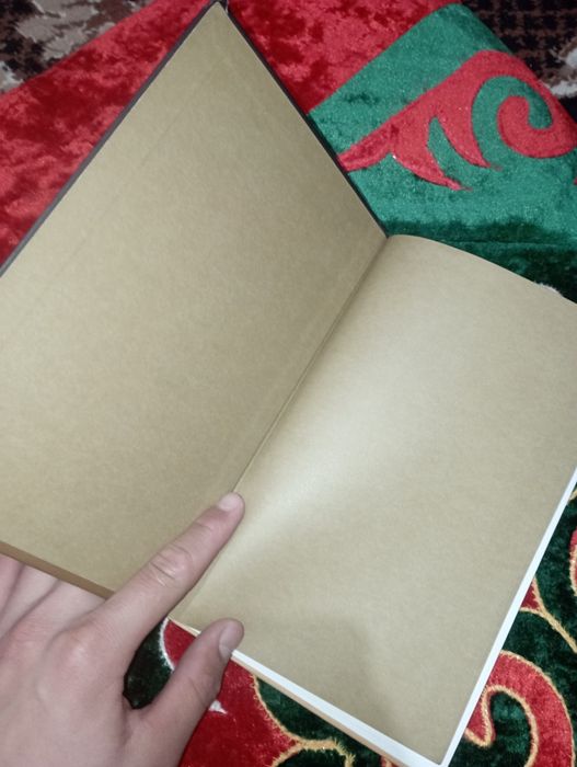 Книга кітап саудасы бар