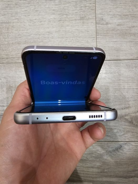Samsung z flip 3 Работещ