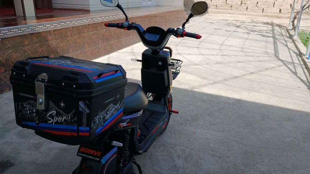 Skuter bonvi sce 003