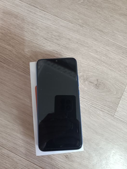 Продам телефон редми 9с