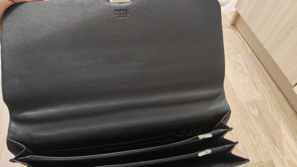 Портфель кожанный