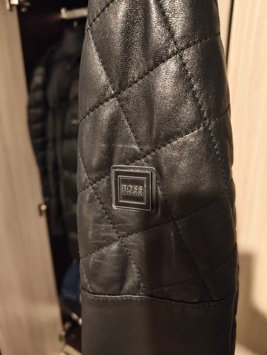 Мъжко кожено яке Boss