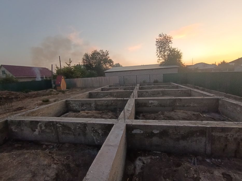 Заливка фундамента