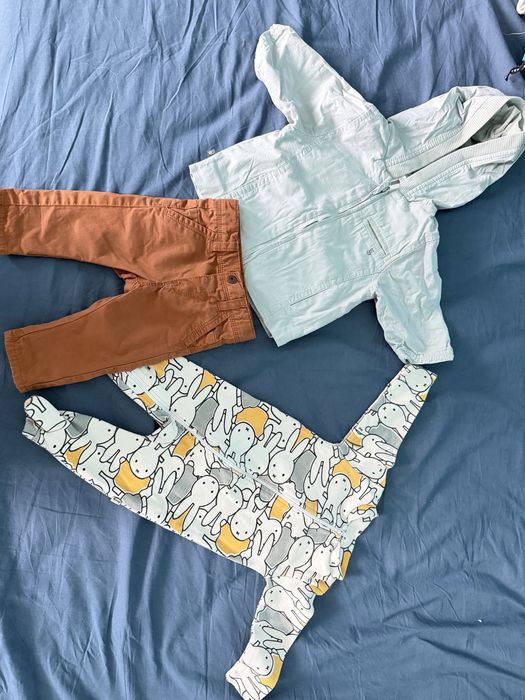 Бебешки буйки и дрехи