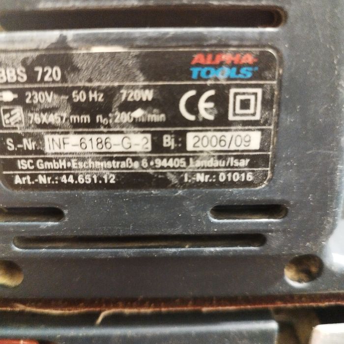 Лентов шлайф работи без проблеми.