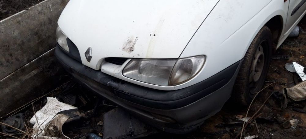 Рено Megane Scenic 1,9 DTI 99g./1.6i 1996