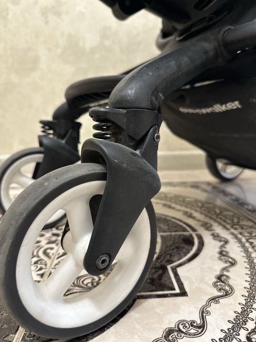 Детская коляска от бренда Easywalker